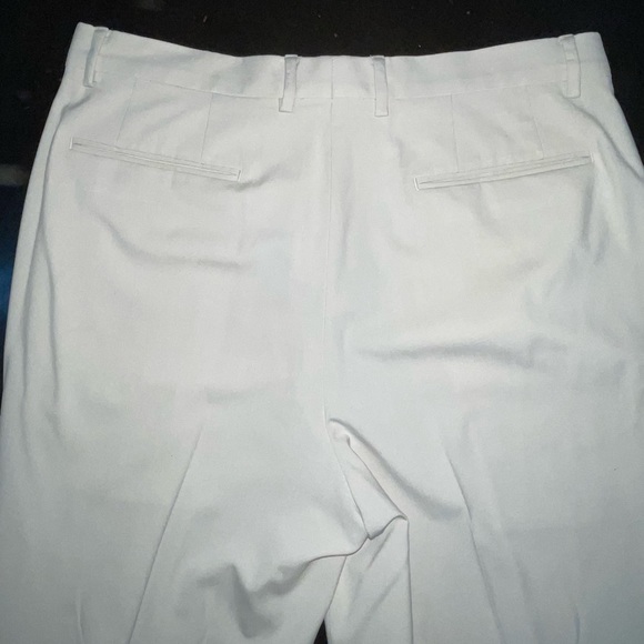Liz Claiborne White/Off-White Slacks. 34/32 - Picture 6 of 8